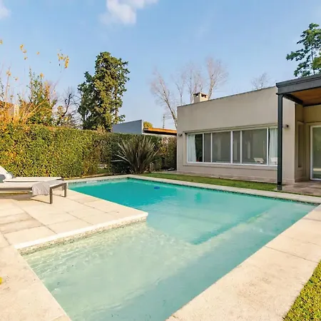 Divina Casa Con Parque Y Piscina Climatizada En Mini Barrio Cerrado Villa Del Viso Exterior photo