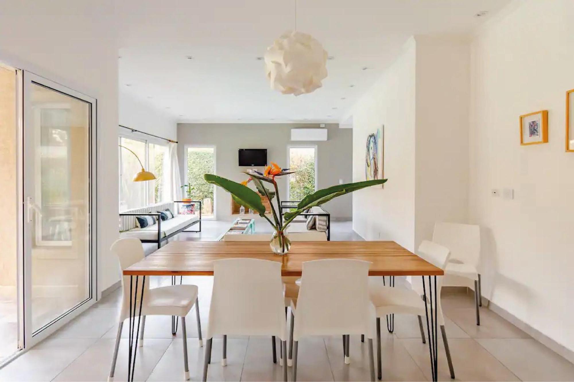 Divina Casa Con Parque Y Piscina Climatizada En Mini Barrio Cerrado Del Viso