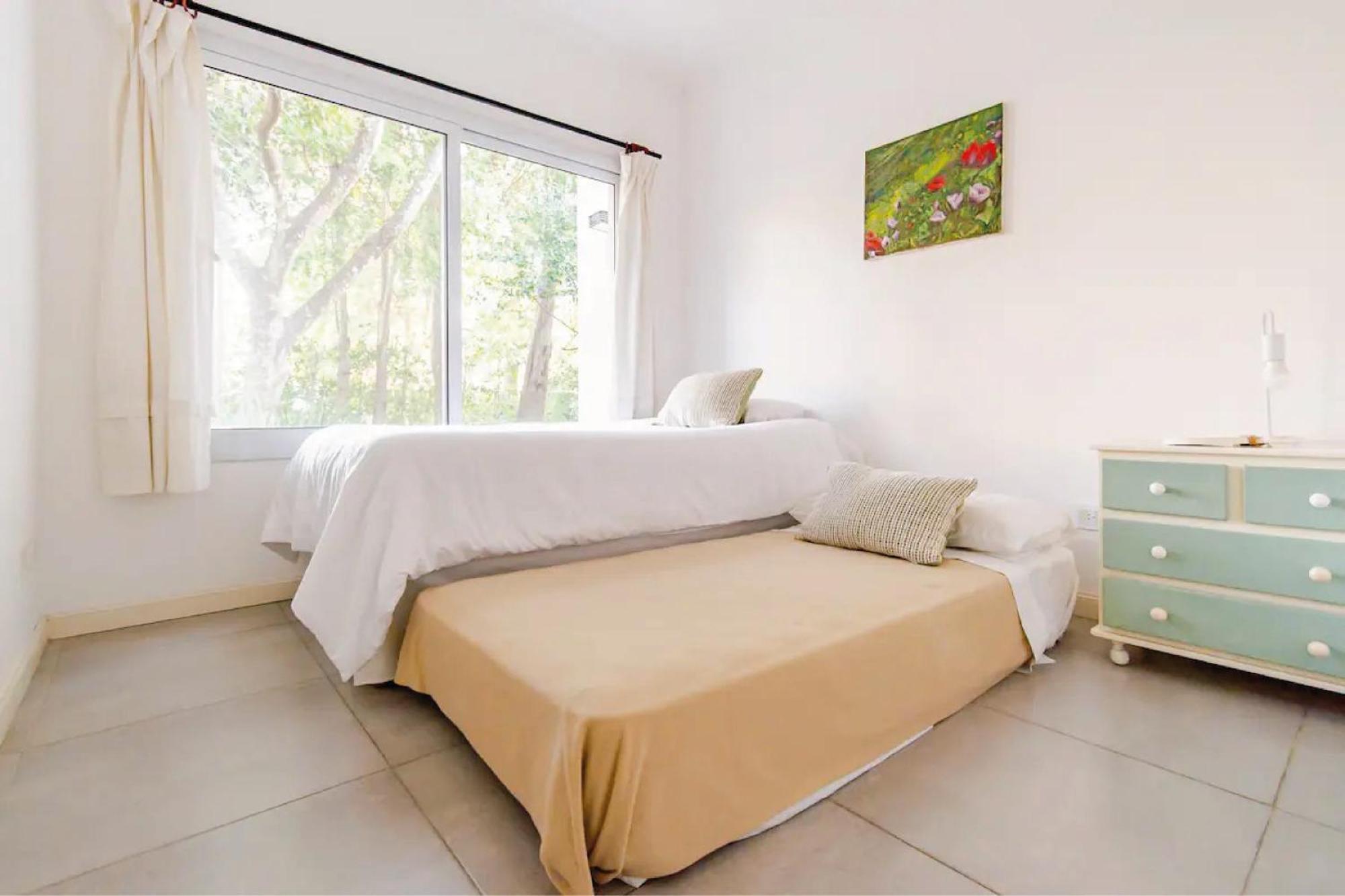 Divina Casa Con Parque Y Piscina Climatizada En Mini Barrio Cerrado